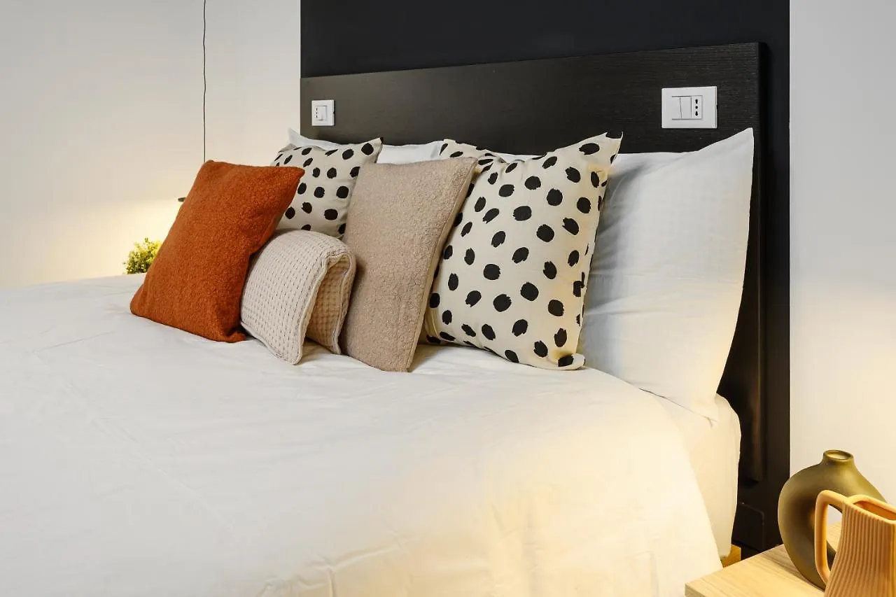 Sotto Loft Apartment Milan