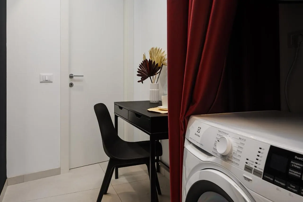 Sotto Loft Apartment Milan