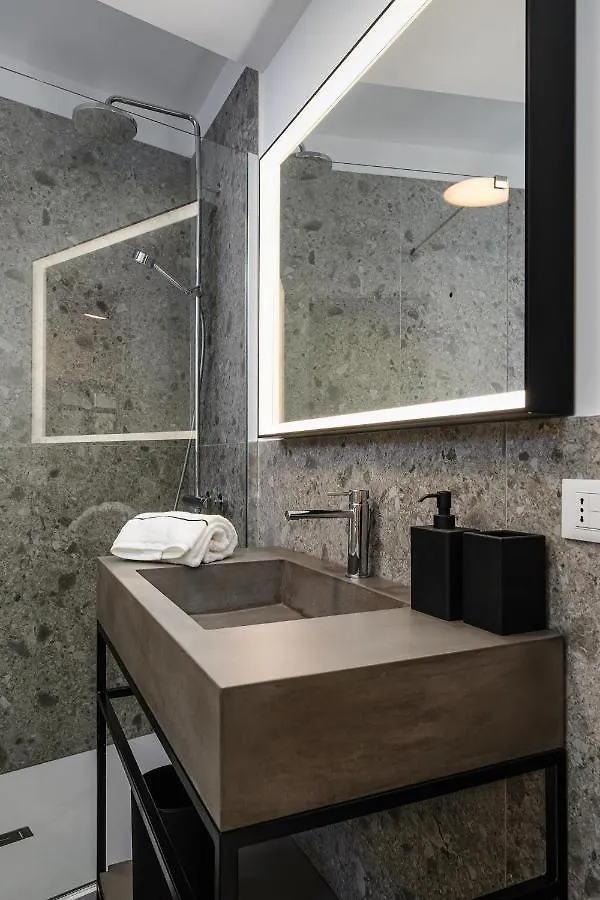 Sotto Loft Apartment Milan